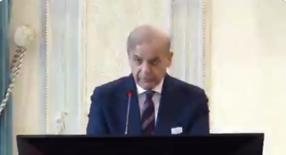 अमेरिका ईरान युद्ध से पाकिस्तान में आर्थिक संकट