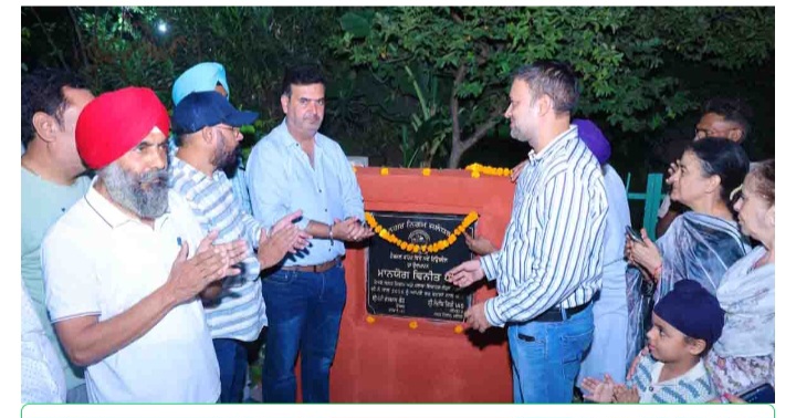 जालन्धर नार्थ में नये ट्यूबवेल का मेयर वनीत धीर ने किया उद्घाटन