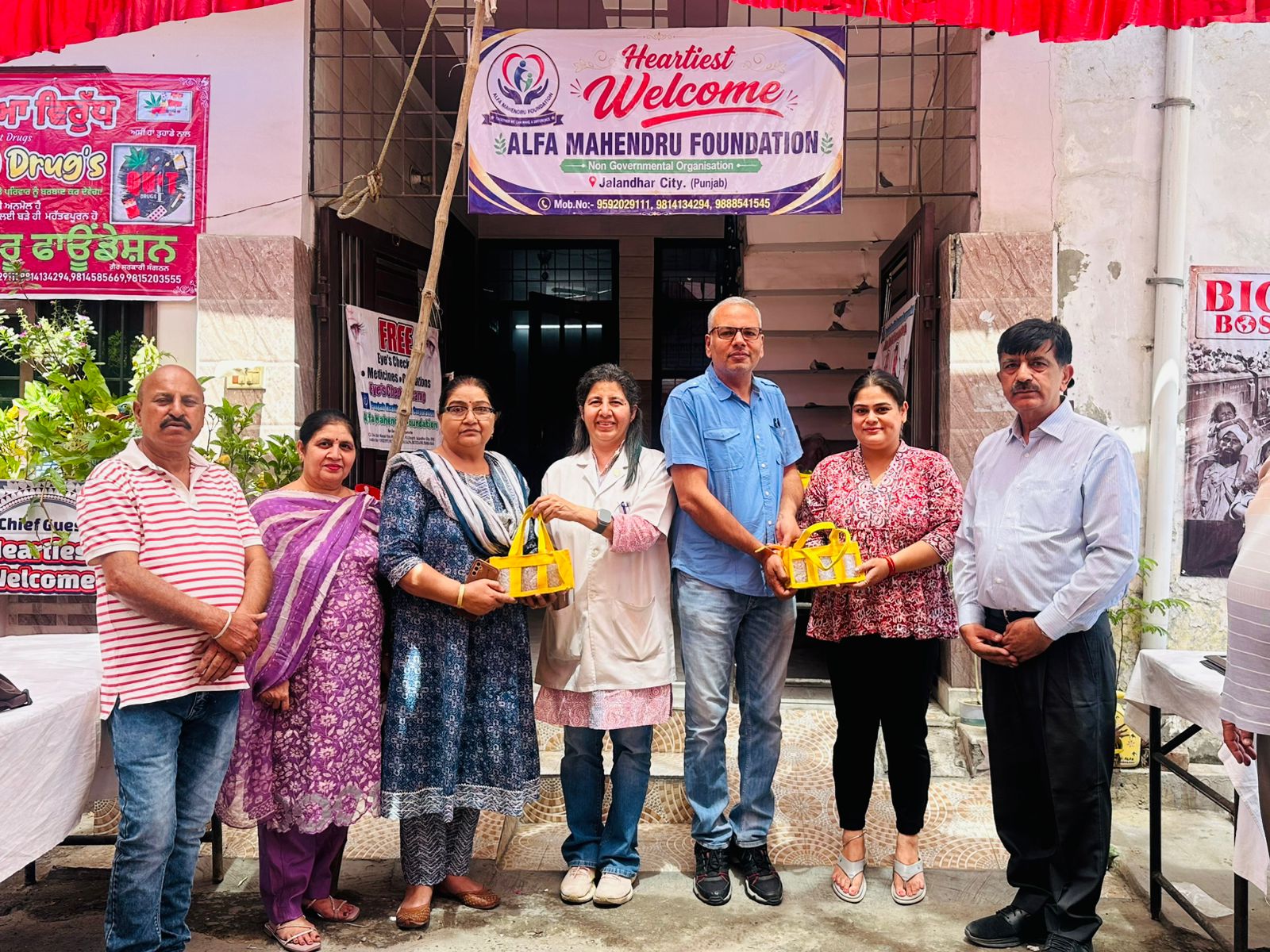 अल्फ़ा महेन्द्रू फाउंडेशन द्वारा चौथा नेत्र रोग जांच शिविर आयोजित