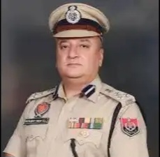 अमृतसर पुलिस कमिश्नर गुरप्रीत सिंह भुल्लर का तबादला, हरमनबीर सिंह को अतिरिक्त प्रभार
